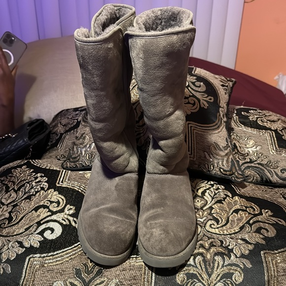 UGG Kara Women Wedge Boots Style: 1013429 Grey Size 7.5 US - Picture 2 of 10